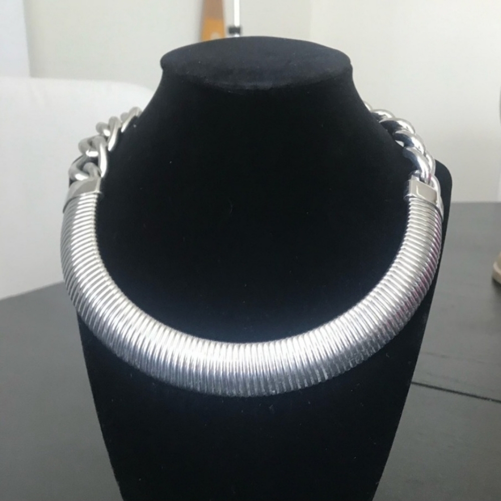 BCBGMAXAZRIA Silver Gaspipe Large Industrial Chain Link Necklace - Picture 2 of 16